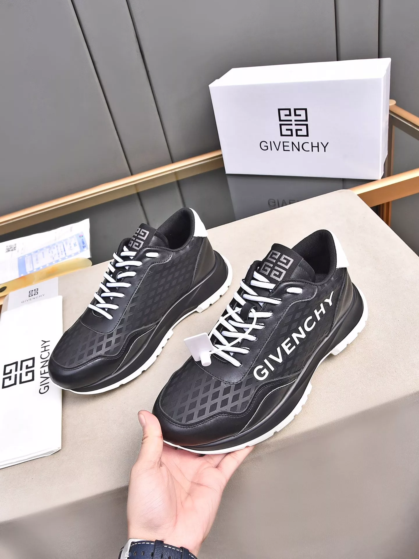 givenchy decontractees chaussures pour homme s_12b53b7